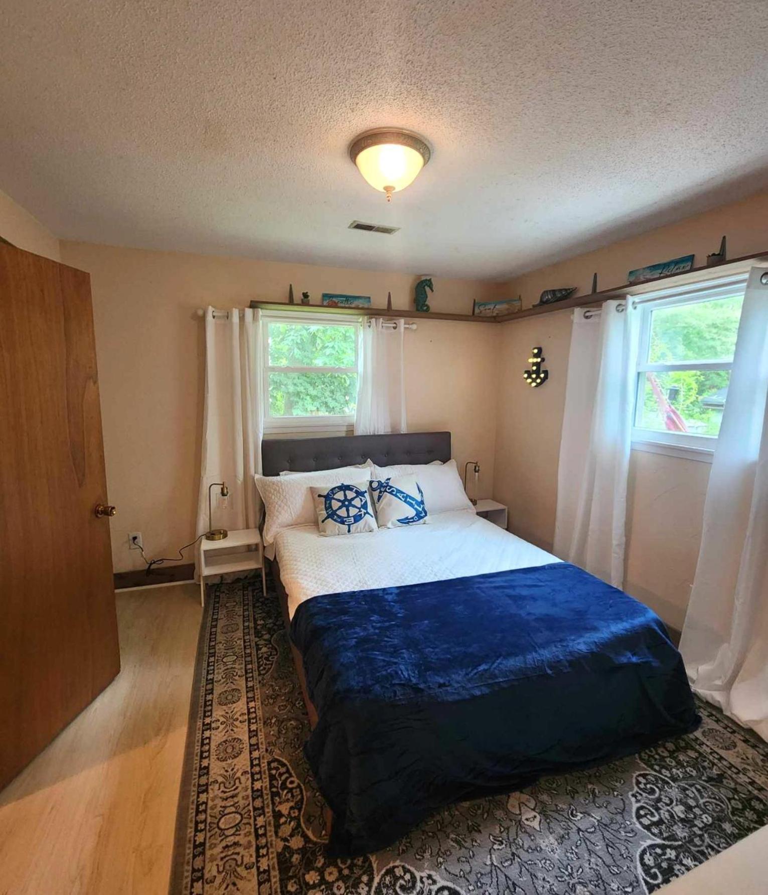 Cottage By The Beach Best Suited For Large Groups Wilmington Bagian luar foto